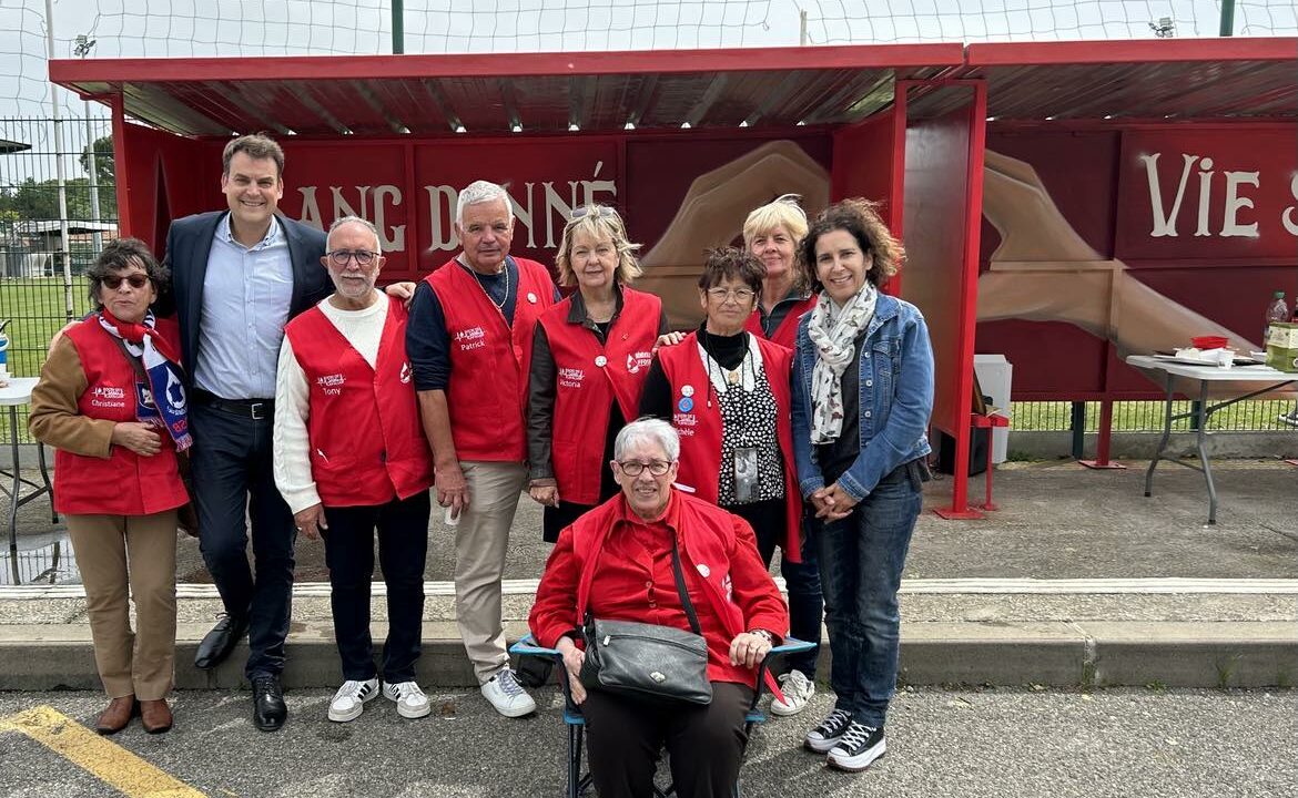 Inauguration de l’Abribus en l’honneur du don du sang de Lapalud